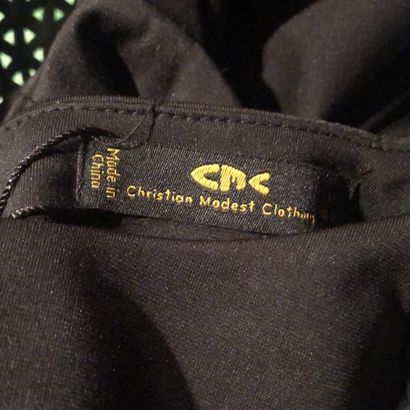 Elly Black Zipper Back Midi Dress - Picture 15 of 15